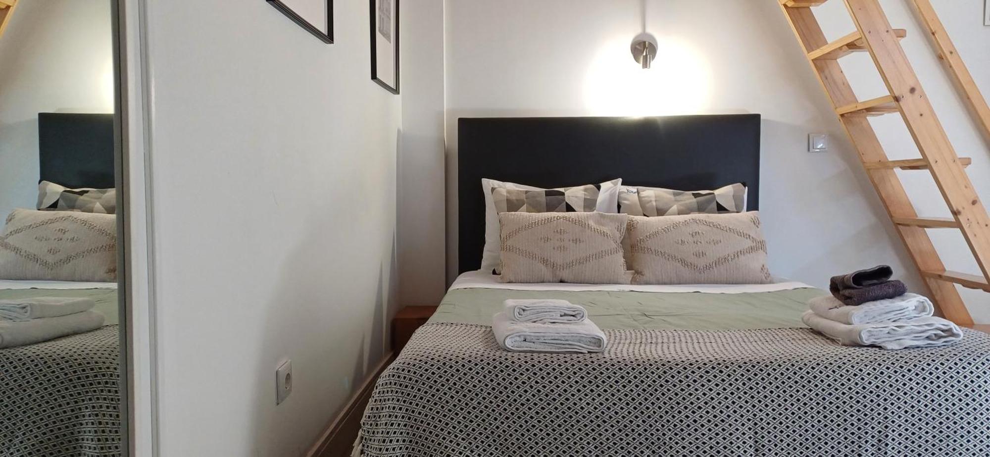 Apartamento Typical Loft Oporto Downtown Exterior foto